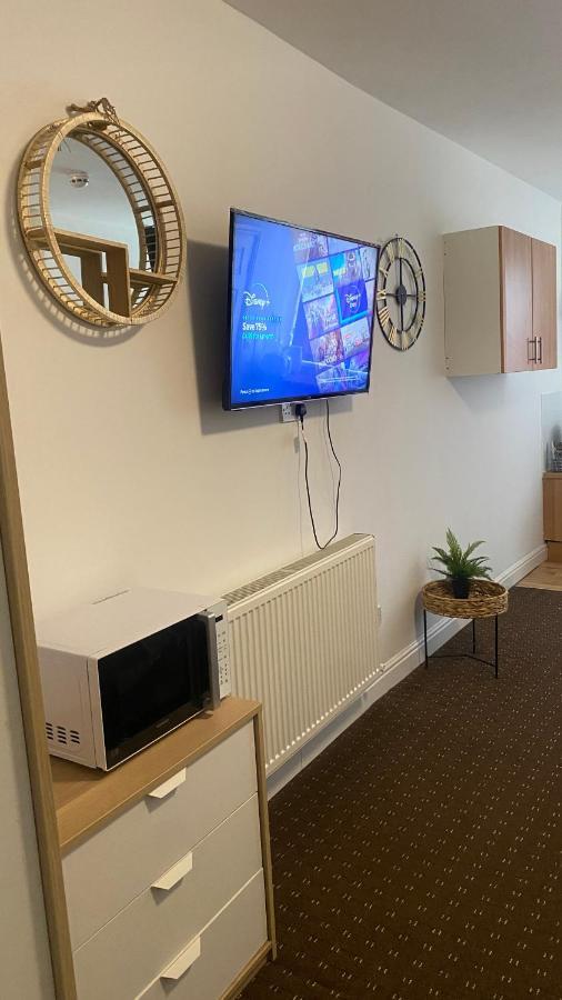 Bv Comfy Studio At Deighton Huddersfield Esterno foto