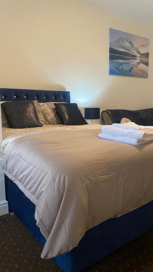 Bv Comfy Studio At Deighton Huddersfield Esterno foto